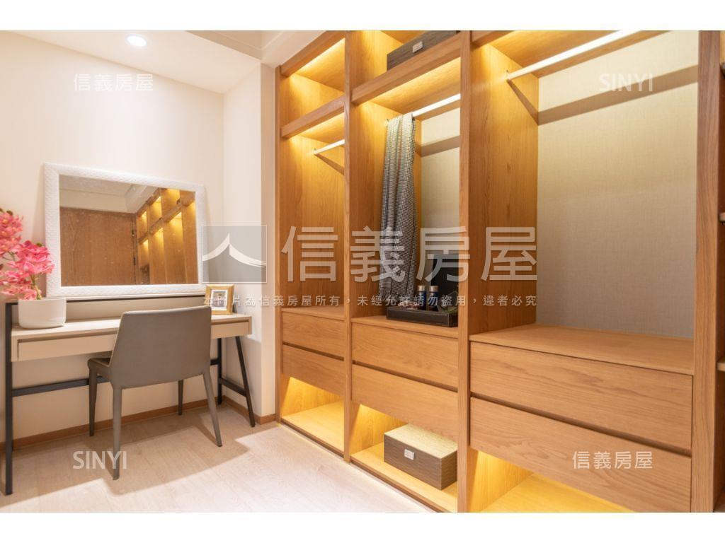 ★七期高樓朝南四房雙車位房屋室內格局與周邊環境
