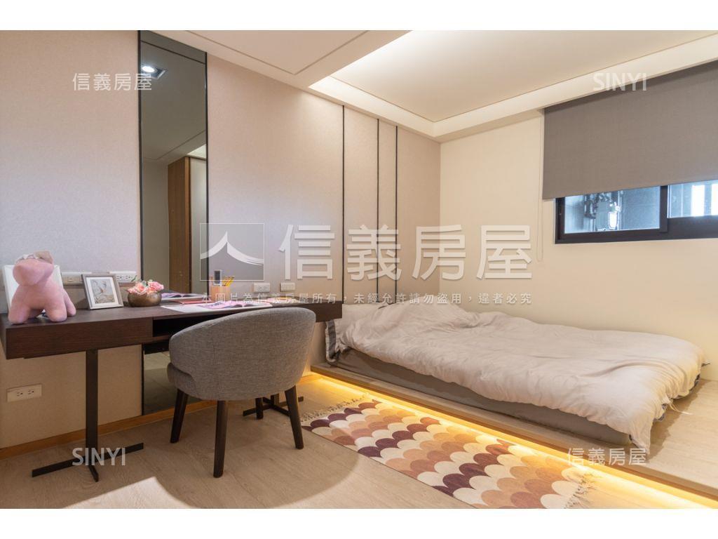 ★七期高樓朝南四房雙車位房屋室內格局與周邊環境