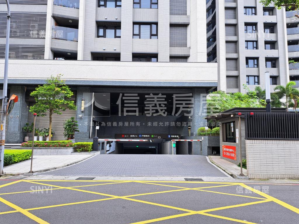 幸福時光溫馨兩房車位房屋室內格局與周邊環境