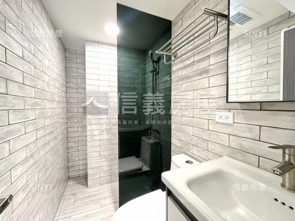 親水綠堤高樓兩房平面車位房屋室內格局與周邊環境