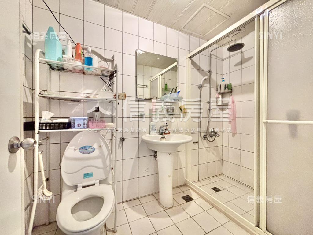 春和景明●日月光四房車位房屋室內格局與周邊環境