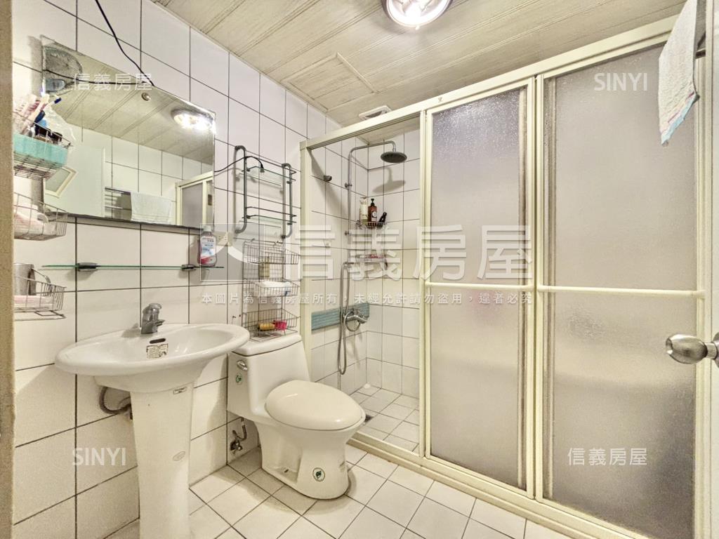 春和景明●日月光四房車位房屋室內格局與周邊環境