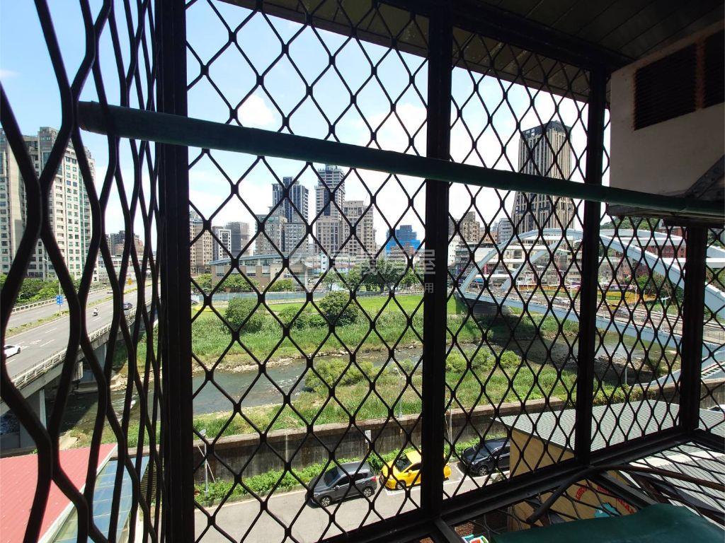 台北公館地蘊無窮兩房房屋室內格局與周邊環境