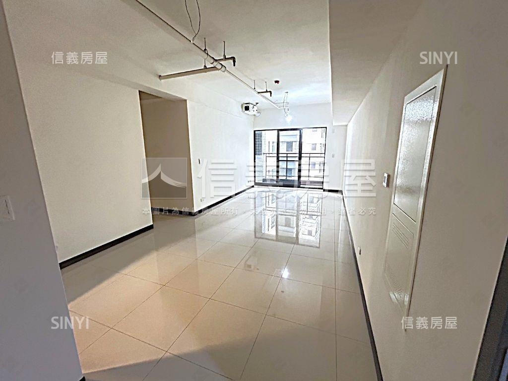 皇普莊園朝南大三房平車房屋室內格局與周邊環境