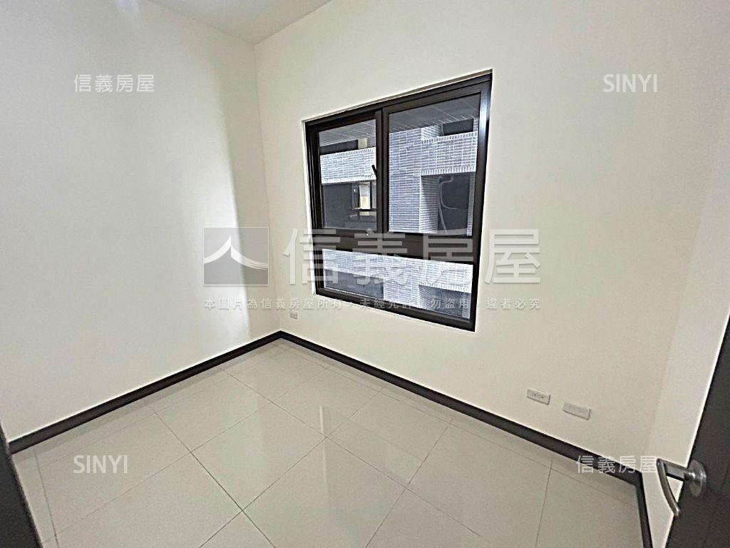 皇普莊園朝南大三房平車房屋室內格局與周邊環境