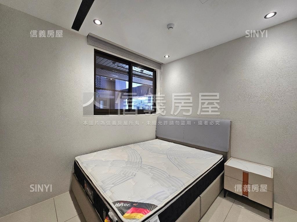 吾双高樓大器三房車位房屋室內格局與周邊環境