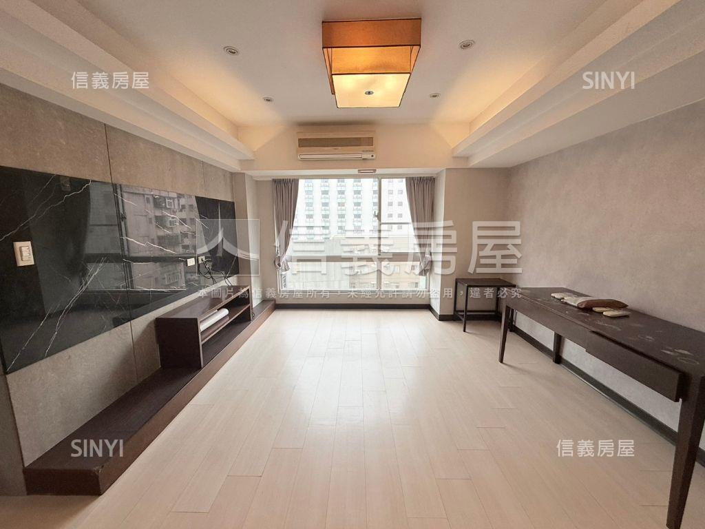 海揚美景四房車位房屋室內格局與周邊環境