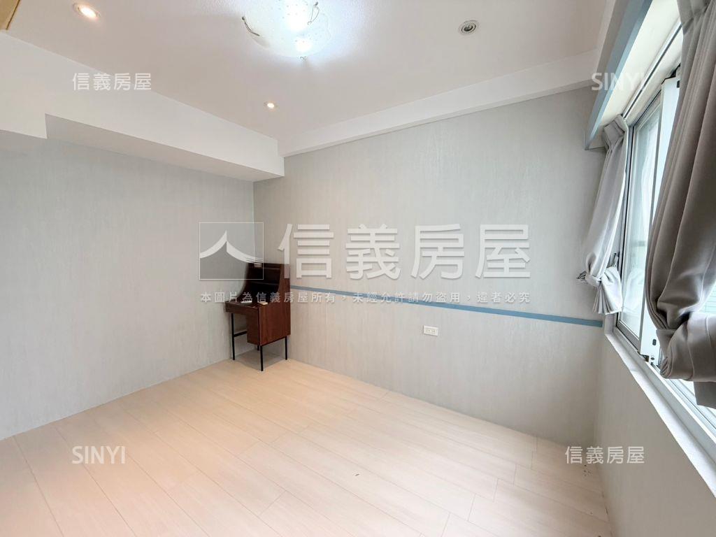 海揚美景四房車位房屋室內格局與周邊環境