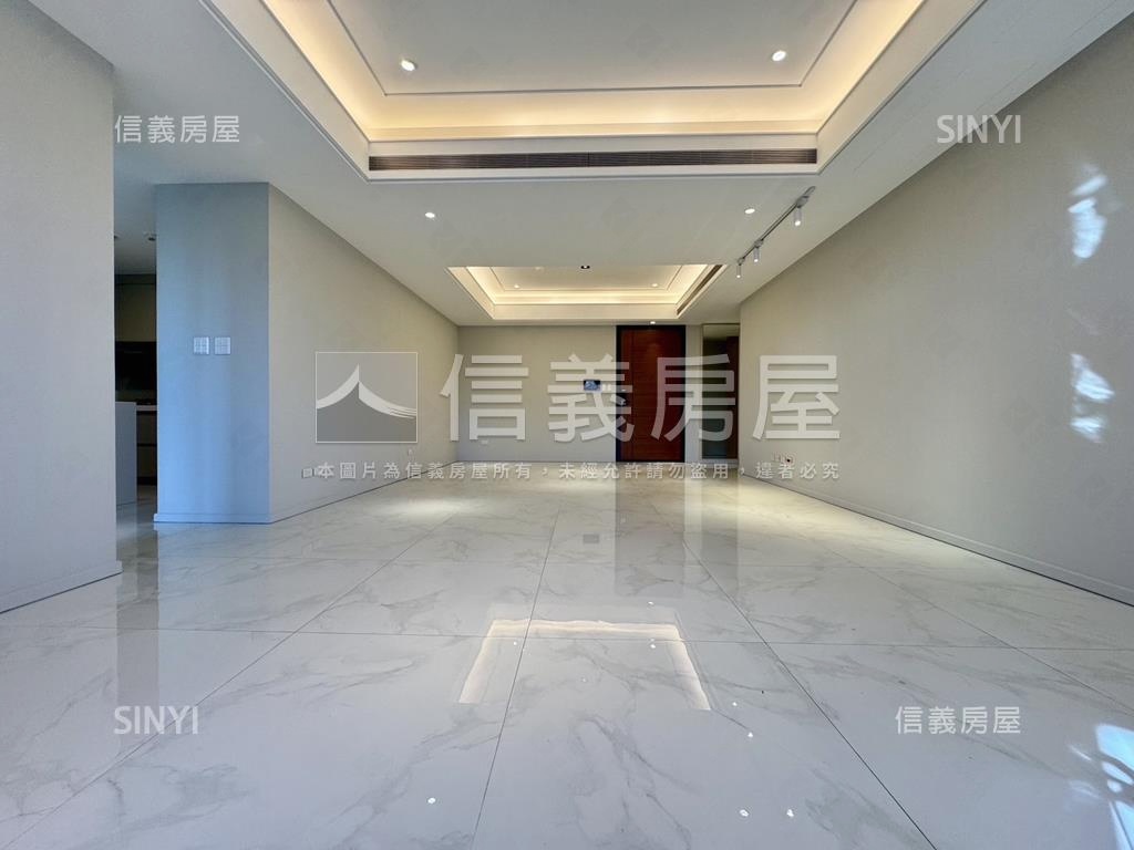 華山川高樓裝潢景觀宅房屋室內格局與周邊環境