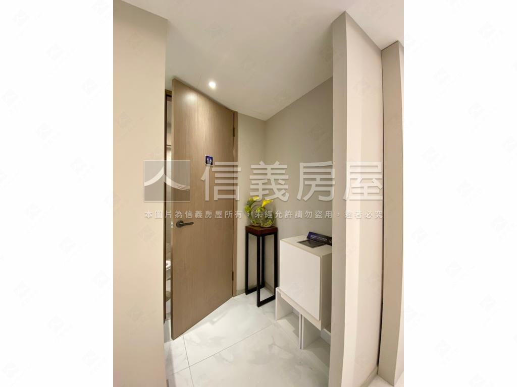 華山川高樓裝潢景觀宅房屋室內格局與周邊環境