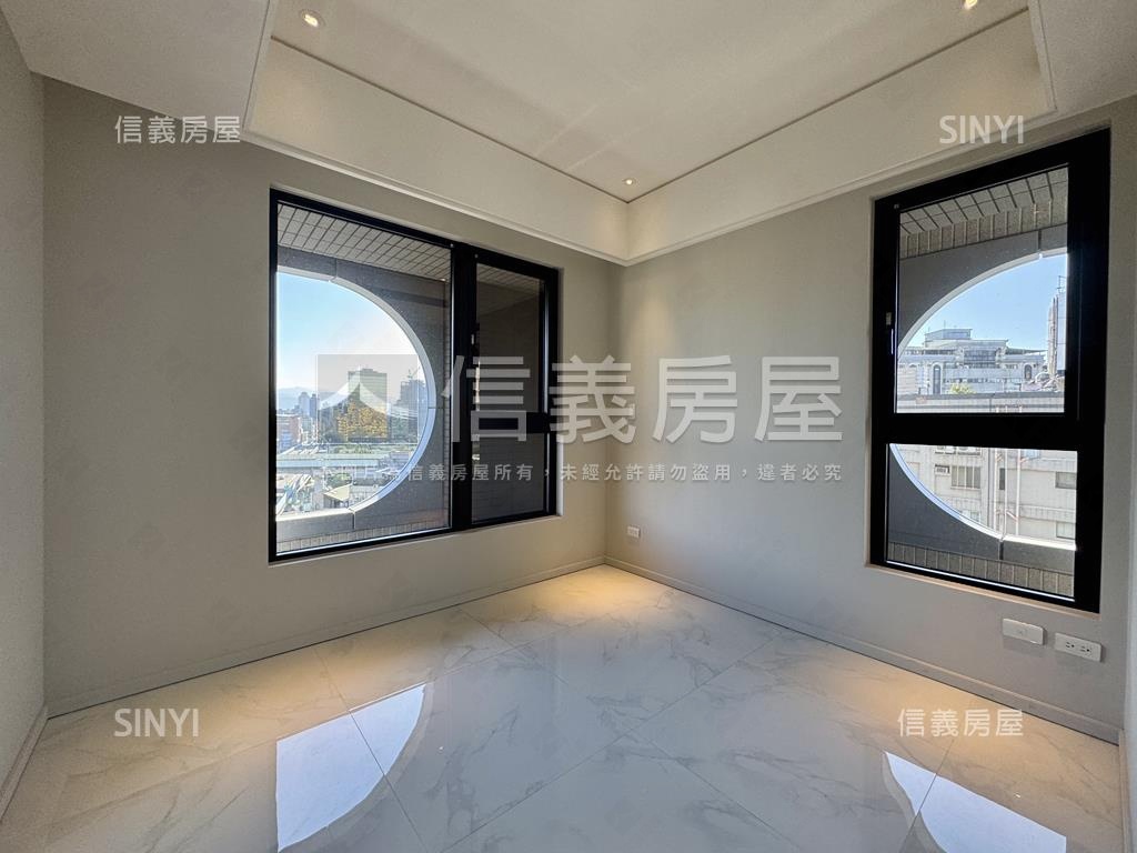 華山川高樓裝潢景觀宅房屋室內格局與周邊環境
