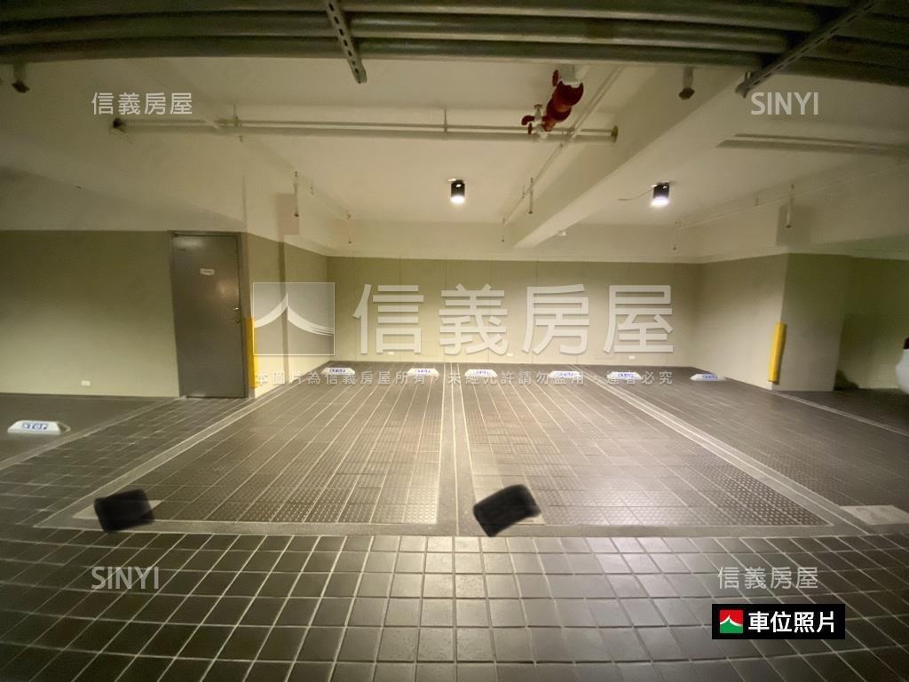 華山川高樓裝潢景觀宅房屋室內格局與周邊環境