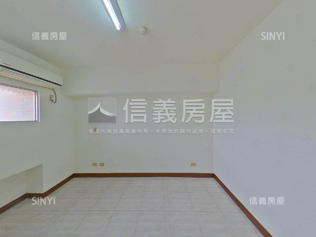 ３房有電梯！正中山路大樓房屋室內格局與周邊環境
