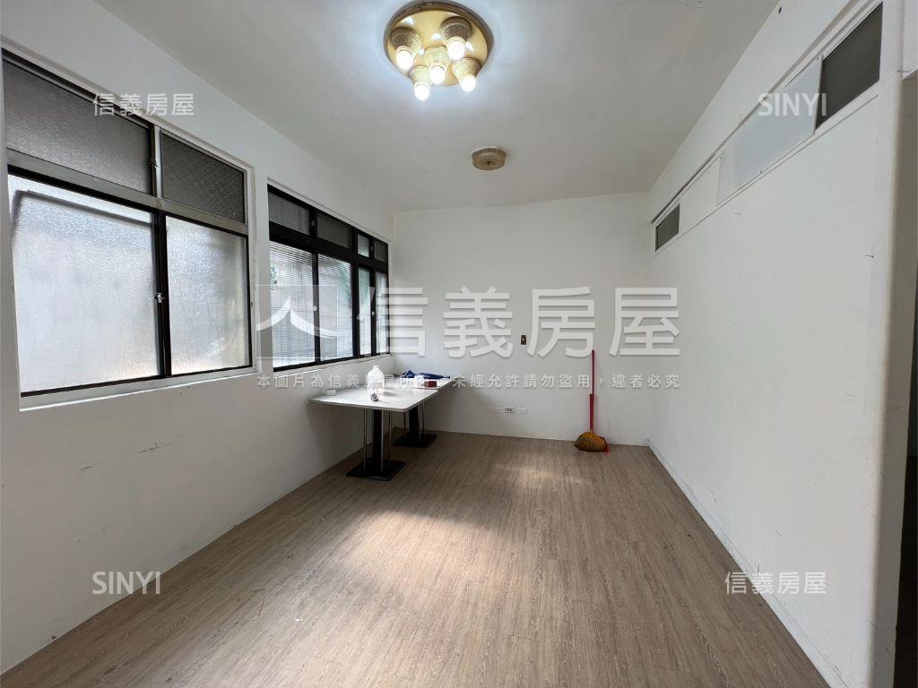 泰山低總價公寓三樓房屋室內格局與周邊環境