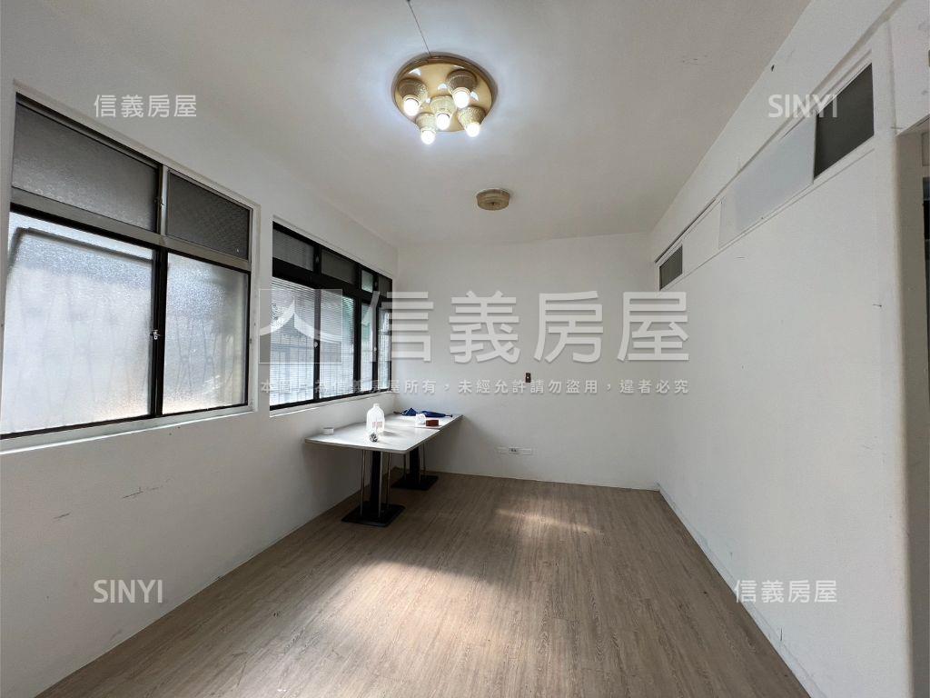 泰山低總價公寓三樓房屋室內格局與周邊環境