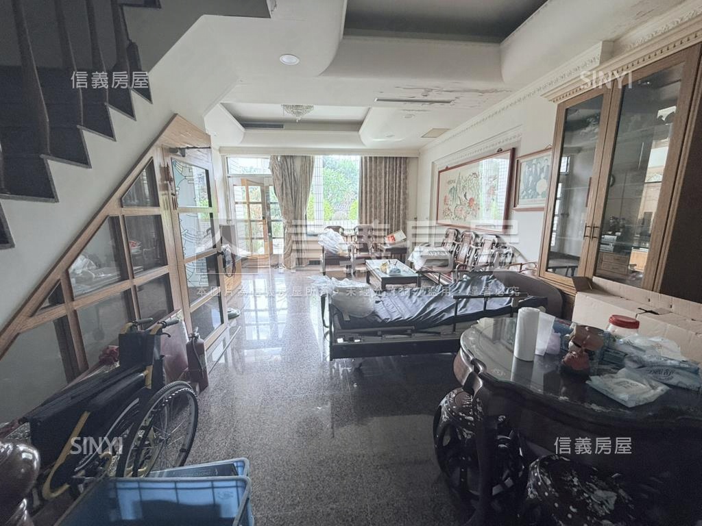 縣立書香庭園別墅房屋室內格局與周邊環境