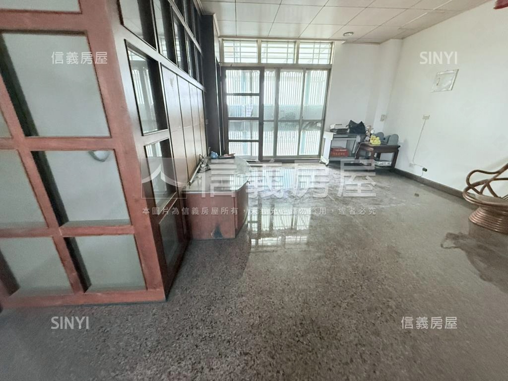 縣立書香庭園別墅房屋室內格局與周邊環境