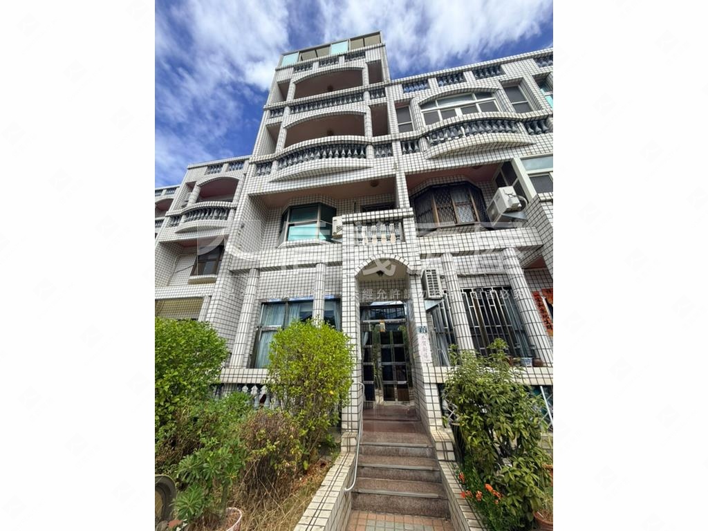 縣立書香庭園別墅房屋室內格局與周邊環境