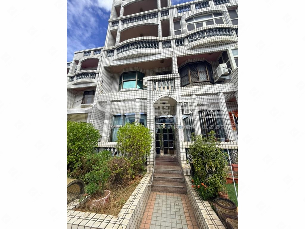 縣立書香庭園別墅房屋室內格局與周邊環境