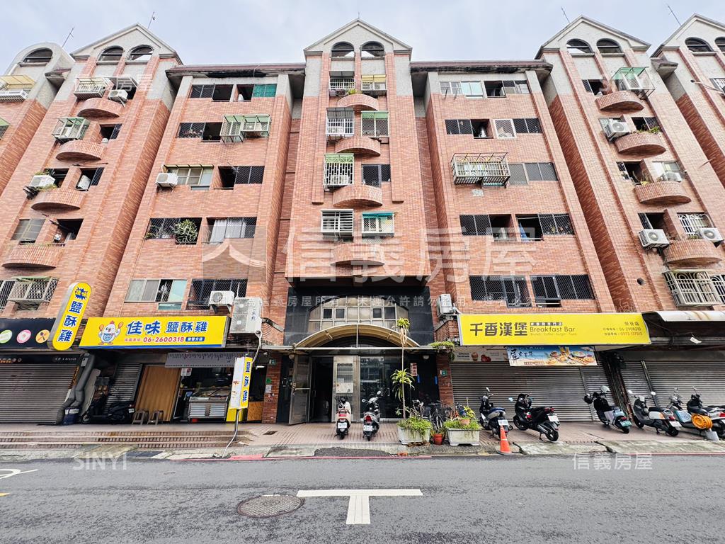 榮譽街精美套房房屋室內格局與周邊環境