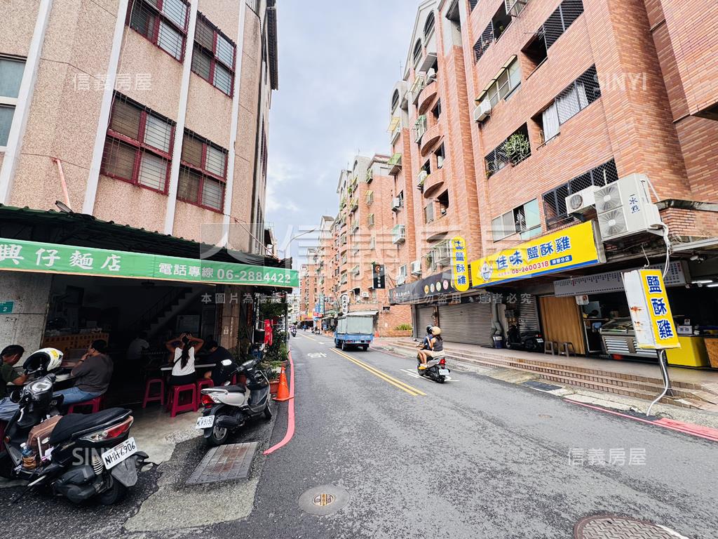 榮譽街精美套房房屋室內格局與周邊環境