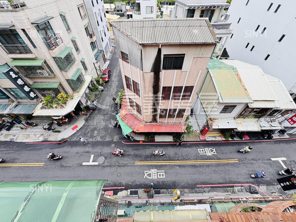 榮譽街精美套房房屋室內格局與周邊環境