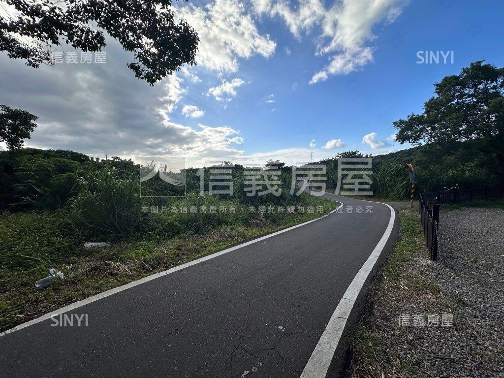 鄧公路２７８巷臨路大農地房屋室內格局與周邊環境