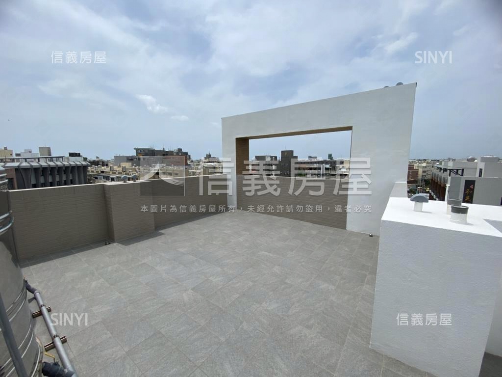 和美市中心全新兩房附車位房屋室內格局與周邊環境