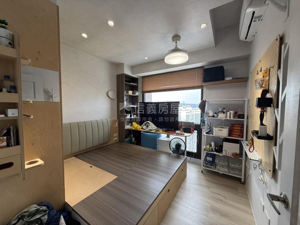 急售大地風華大三房房屋室內格局與周邊環境