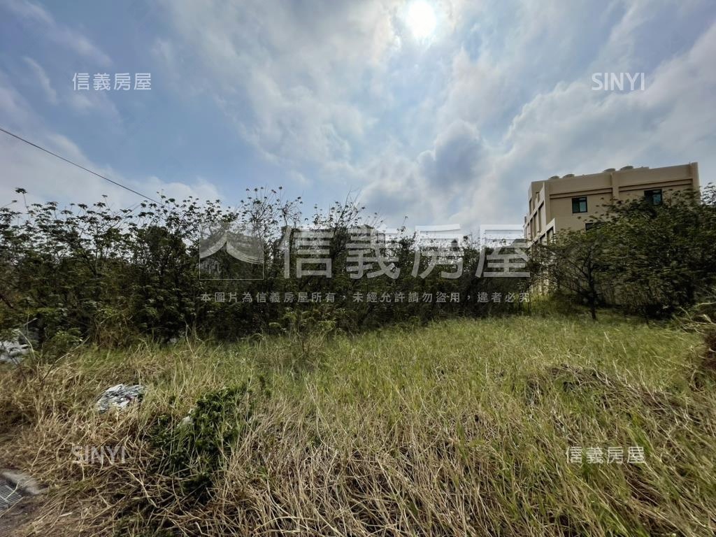 伸港鄉百坪方正美地房屋室內格局與周邊環境