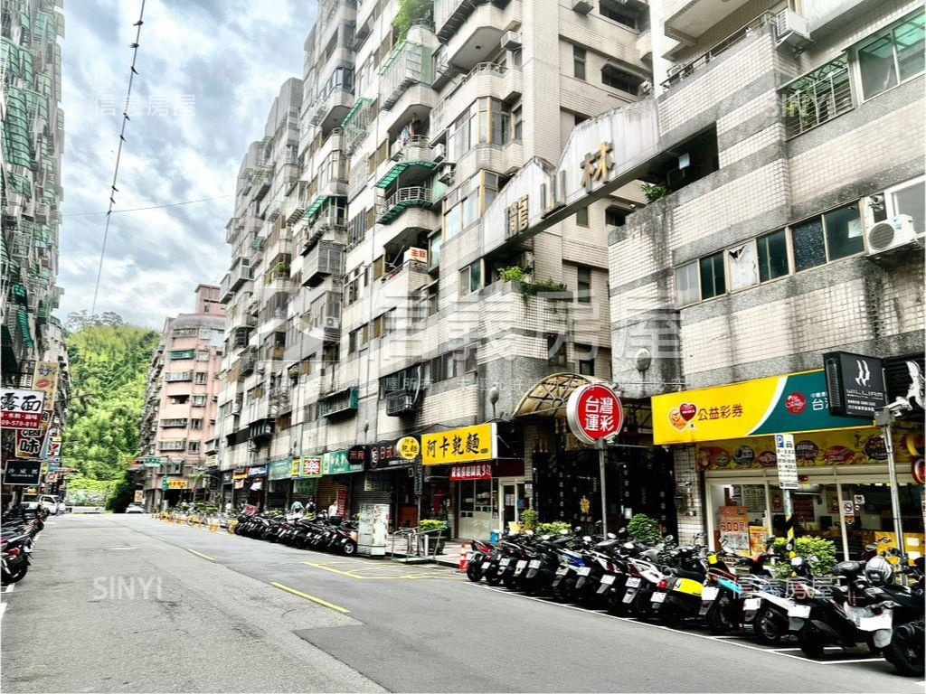 浪漫貴築溫馨裝潢大套房房屋室內格局與周邊環境