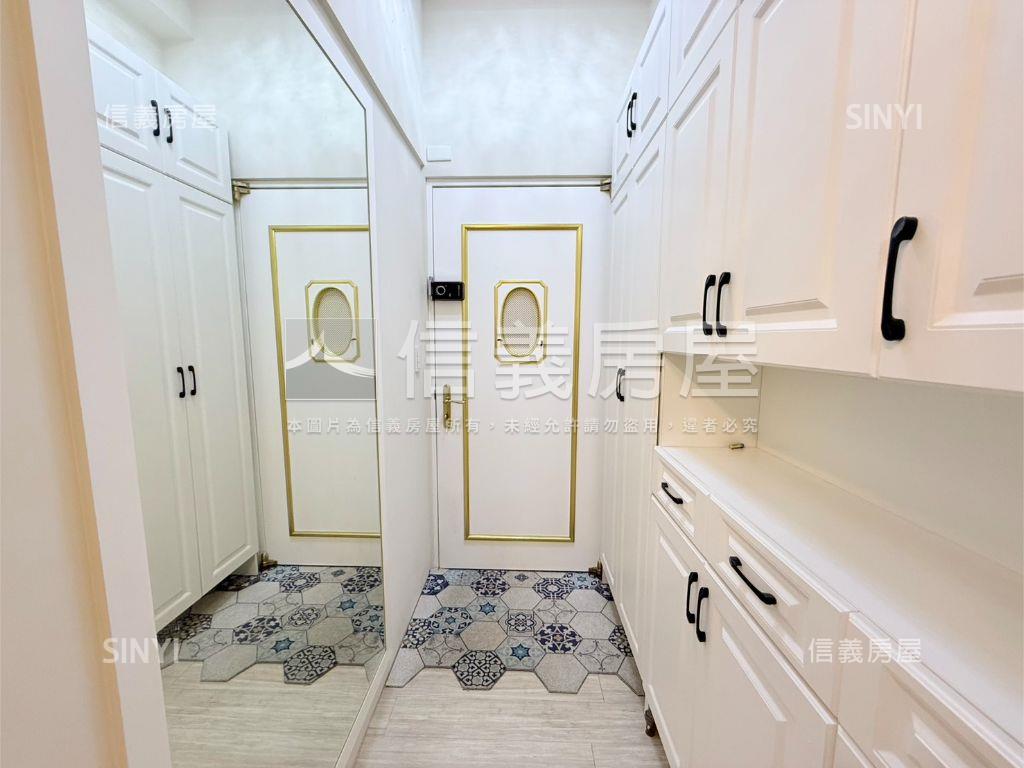 爵仕堡美裝露臺戶房屋室內格局與周邊環境