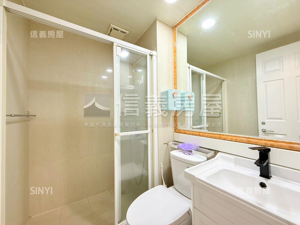 爵仕堡美裝露臺戶房屋室內格局與周邊環境