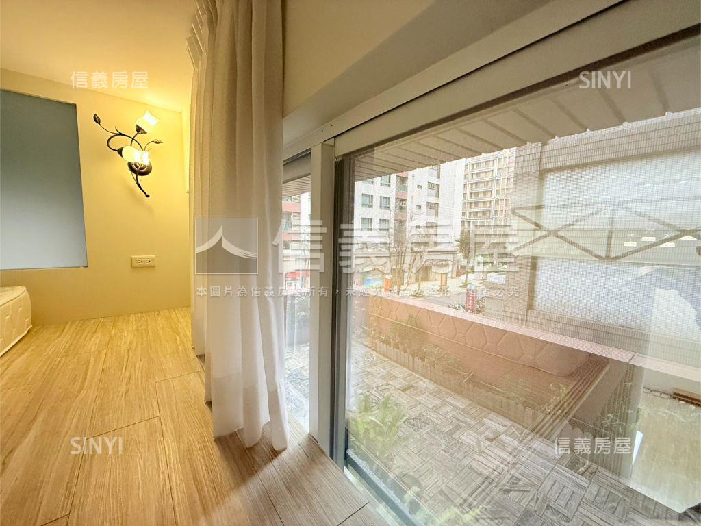 爵仕堡美裝露臺戶房屋室內格局與周邊環境