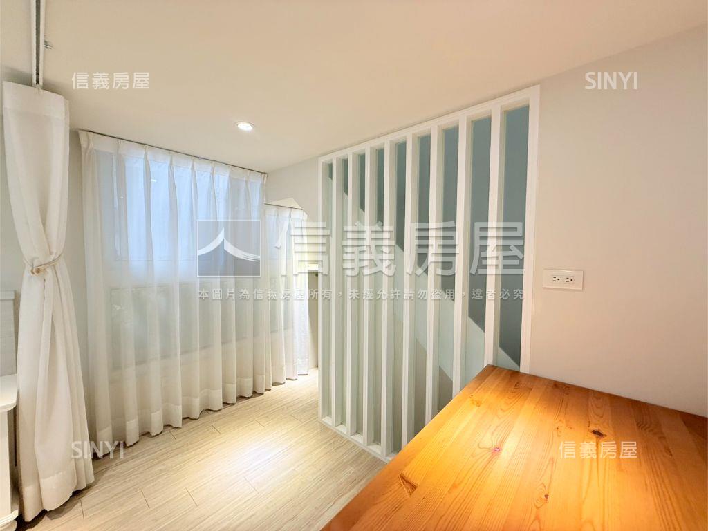 爵仕堡美裝露臺戶房屋室內格局與周邊環境