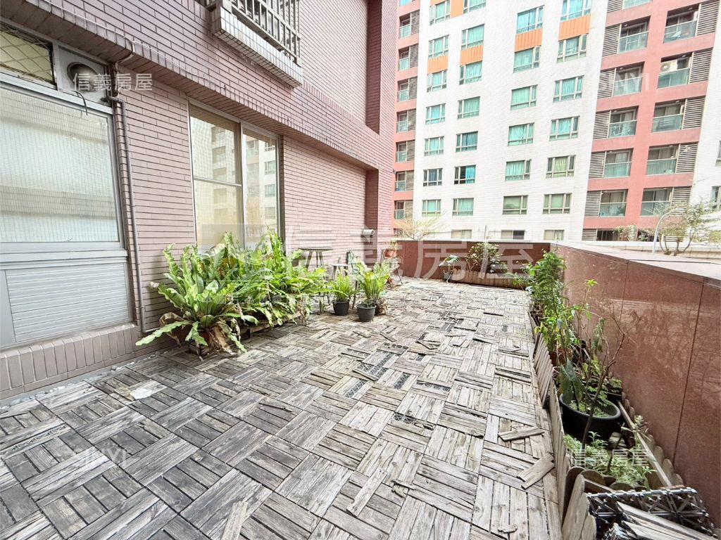 爵仕堡美裝露臺戶房屋室內格局與周邊環境