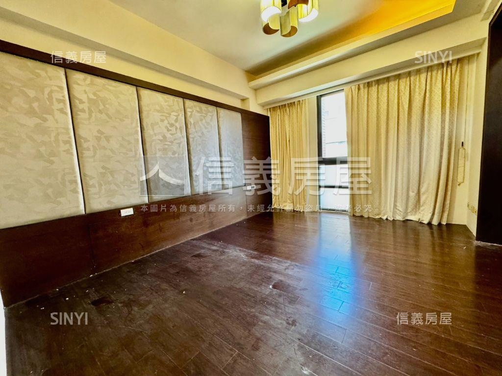 裕國天泉溫泉邊間別墅房屋室內格局與周邊環境