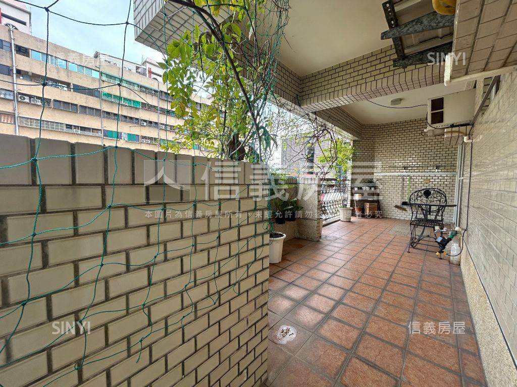 國泰文化中心公園景觀三房房屋室內格局與周邊環境