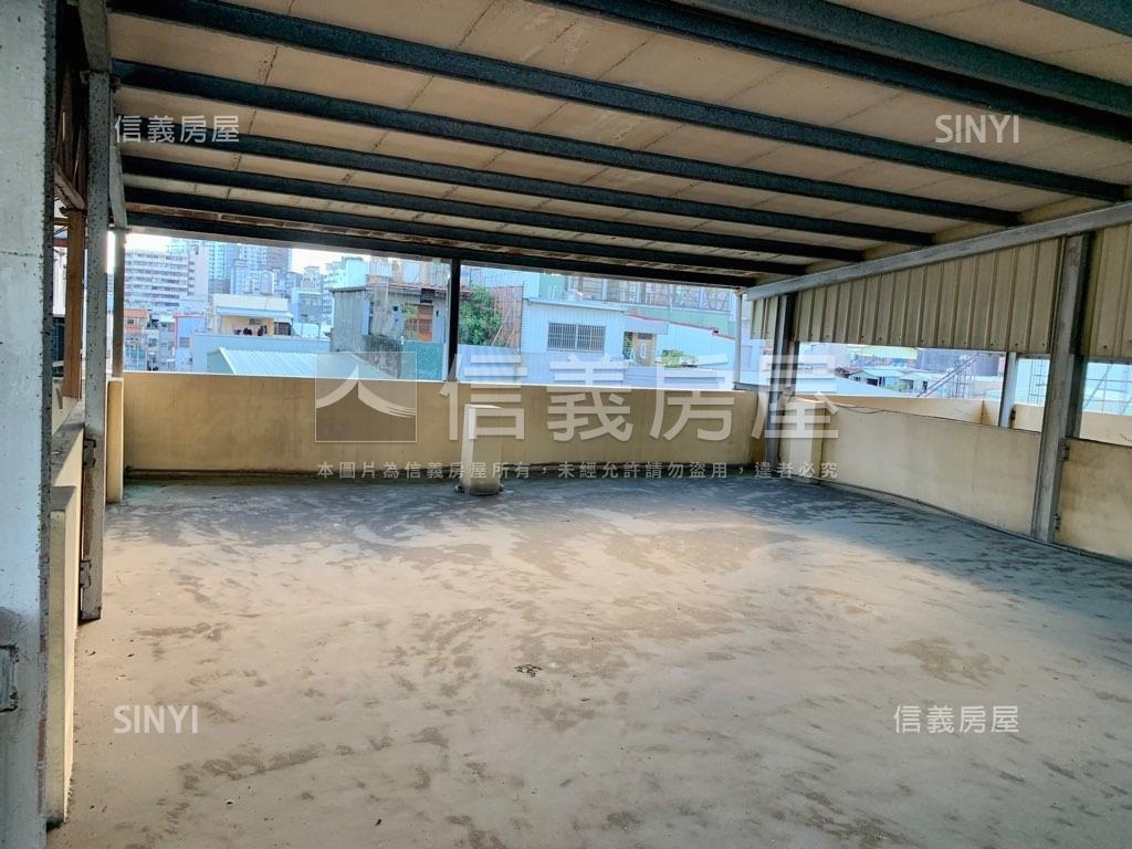 自立一路．面寬透店房屋室內格局與周邊環境