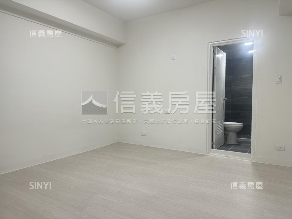 巴黎大樓套房房屋室內格局與周邊環境