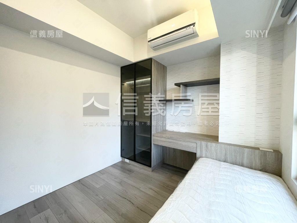 專任近興大美裝潢兩房平車房屋室內格局與周邊環境