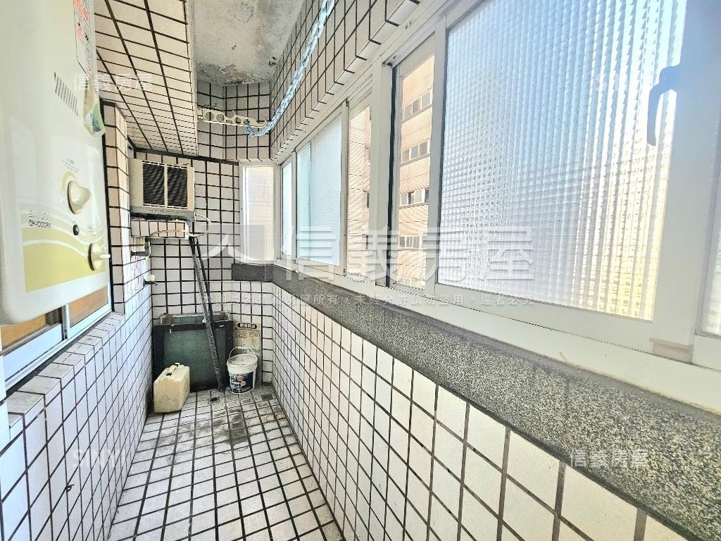 低總價近文心崇德捷運兩房房屋室內格局與周邊環境