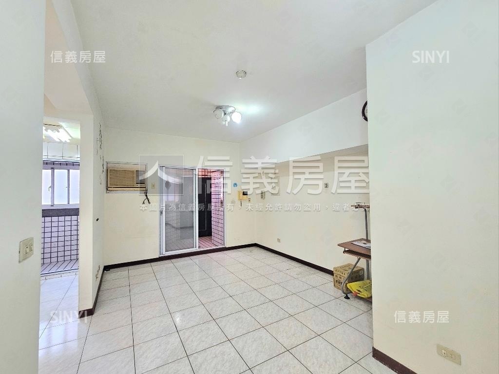 低總價近文心崇德捷運兩房房屋室內格局與周邊環境