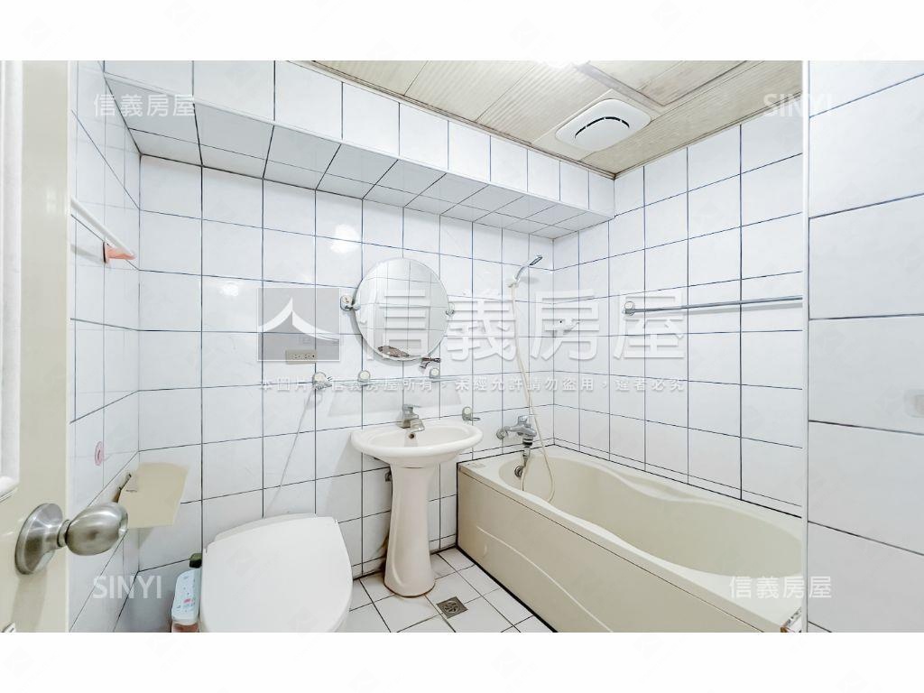 低總價近文心崇德捷運兩房房屋室內格局與周邊環境