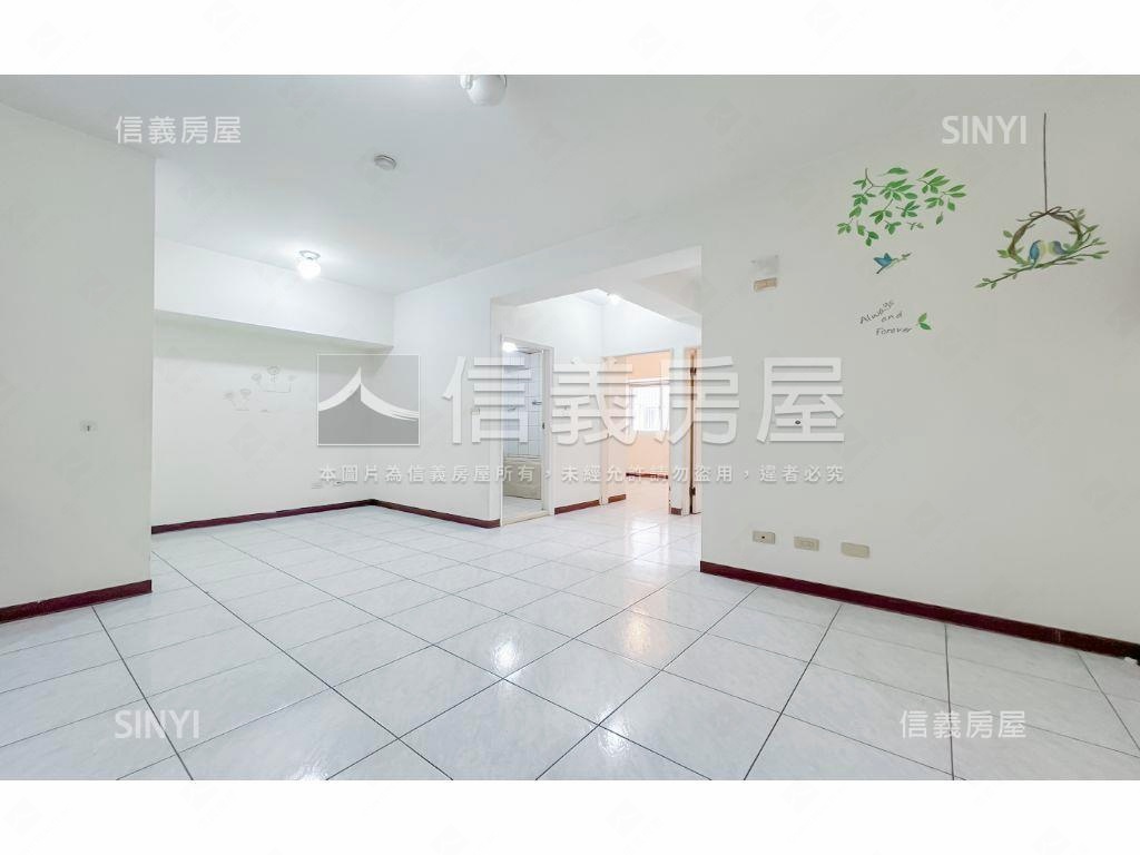 低總價近文心崇德捷運兩房房屋室內格局與周邊環境