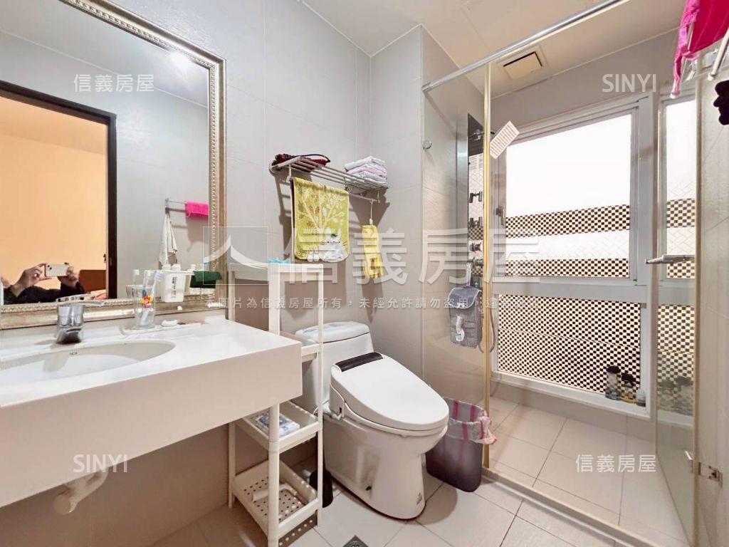 Ａ９法國四季高樓四房宅房屋室內格局與周邊環境