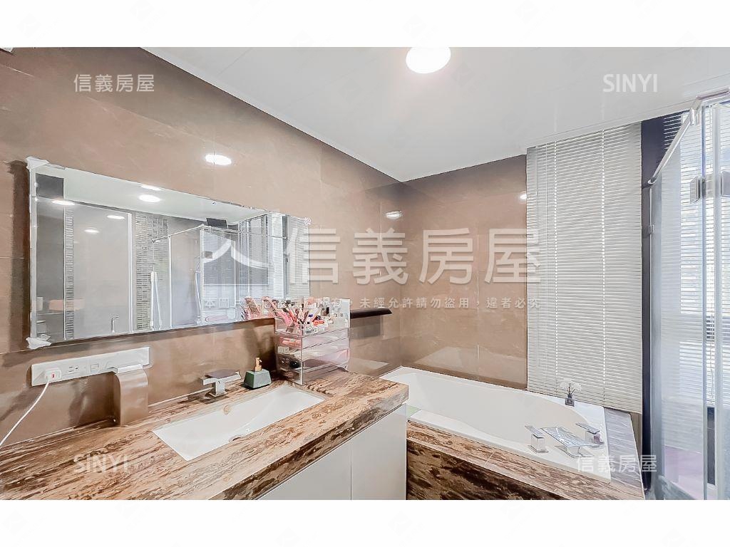 專任ＩＮＮ１２稀有大一房房屋室內格局與周邊環境