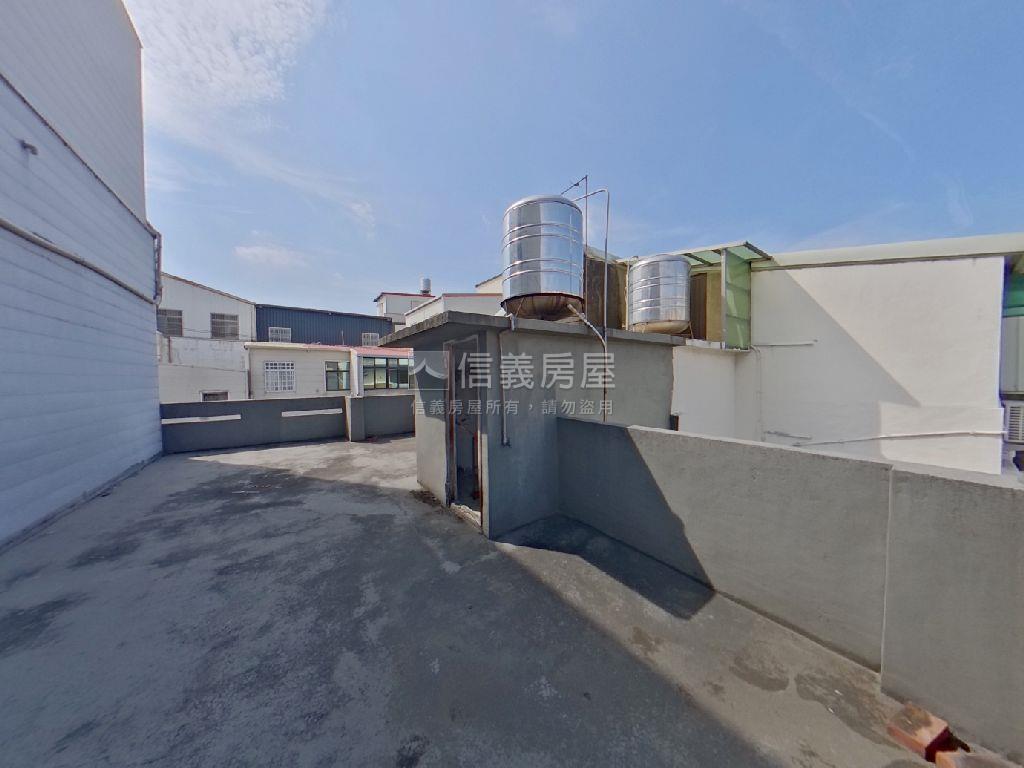 近南清大靜巷透天房屋室內格局與周邊環境