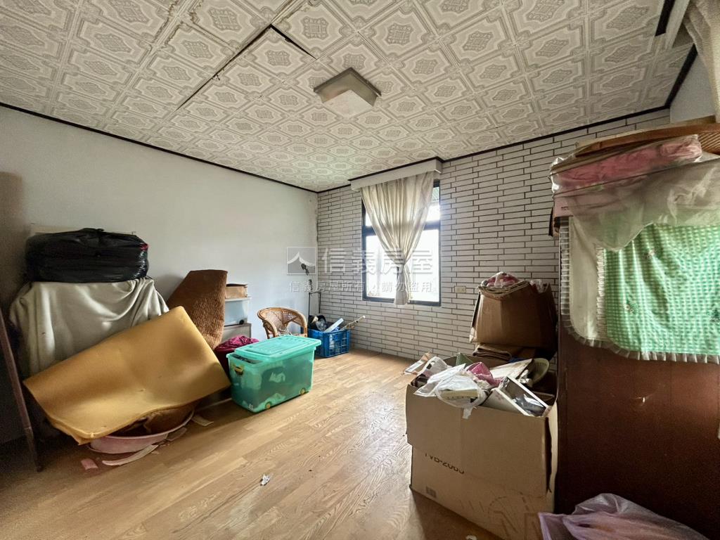 捷運海山˙頂樓藏富寓房屋室內格局與周邊環境