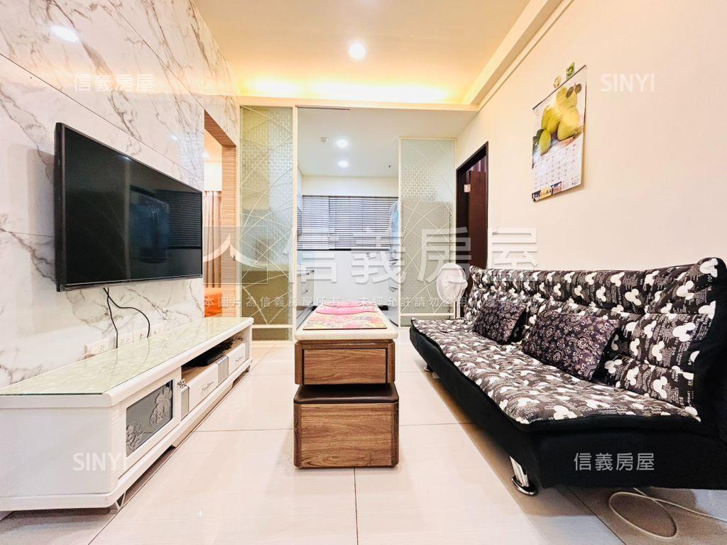 君泰．景觀２房房屋室內格局與周邊環境